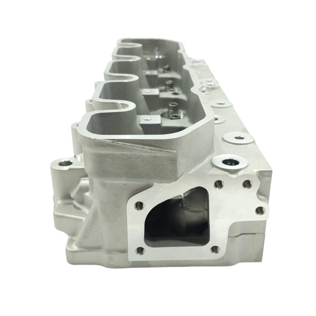 TAPA DE CILINDROS FORD RANGER POWER-STROKE 2.8 TD INYECCION DIRECTA MARCA NIKKEI - foto 6