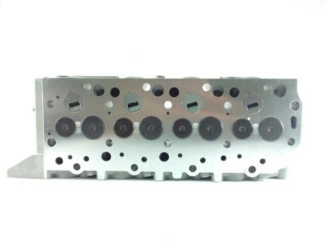 TAPA DE CILINDROS MITSUBISHI 4D56/4D56T 2.5L VALV 40MM Y 34MM SALIENTES PRECAMARA RECTANGULAR INY 20MM COMPLETA MARCA NIKKEI - foto 2