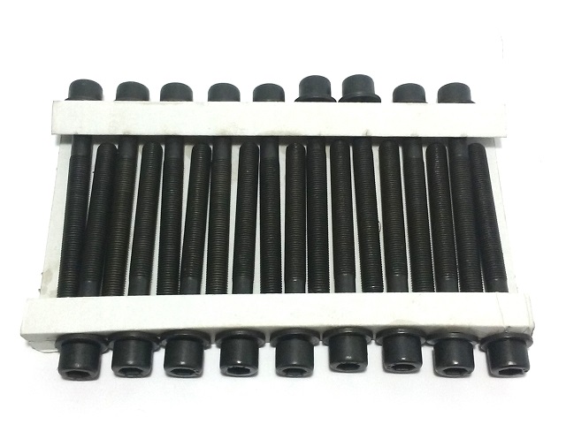 JGO BULONES TAPA DE CILINDRO  NISSAN FRONTIER 09-15  2.5 DIESEL - foto 4