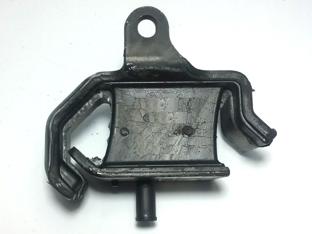 SOPORTE MOTOR  NISSAN PICKUP 97-03 (JAP) D22 AX DX  3.2 DIESEL - foto 3