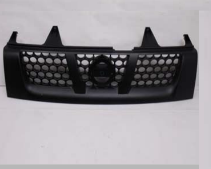 GRILLA RADIADOR  NISSAN NP300 10-14 (mex) NEGRA 2.5 DIESEL TURBO