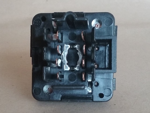 SWITCH VIDRIO PTA.DEL.  NISSAN SENTRA 96-00 (mex) -98 1.6 INY 16 - foto 2