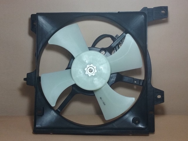 ELECTROVENTILADOR IZQUIERDO NISSAN AD WAGON 90-97  1.6 CARB 16V