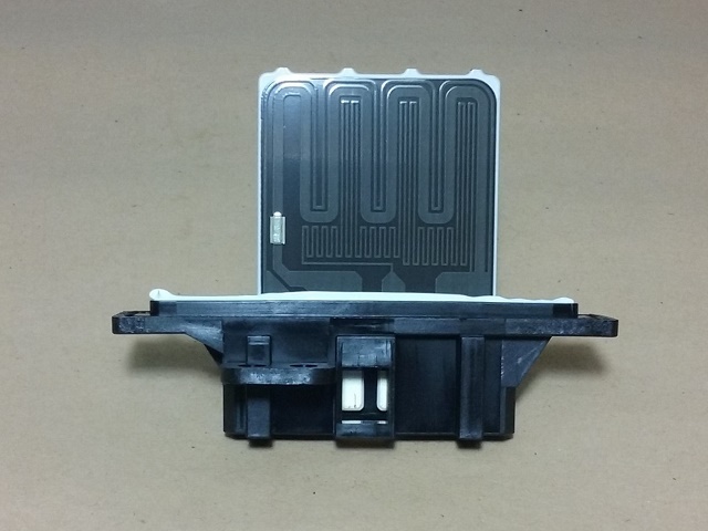 RESISTOR  NISSAN X-TERRA 04-08  2.8 DIESEL TURBO COMMON RAIL
