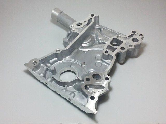 TAPA DISTRIBUCION MOTOR TOYOTA 22RE 85-95 MARCA YSK - foto 2