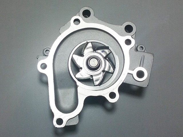 BOMBA DE AGUA MAZDA 626 FP 1.8 FS 2.0 16V 91-97 MARCA NUK - foto 3