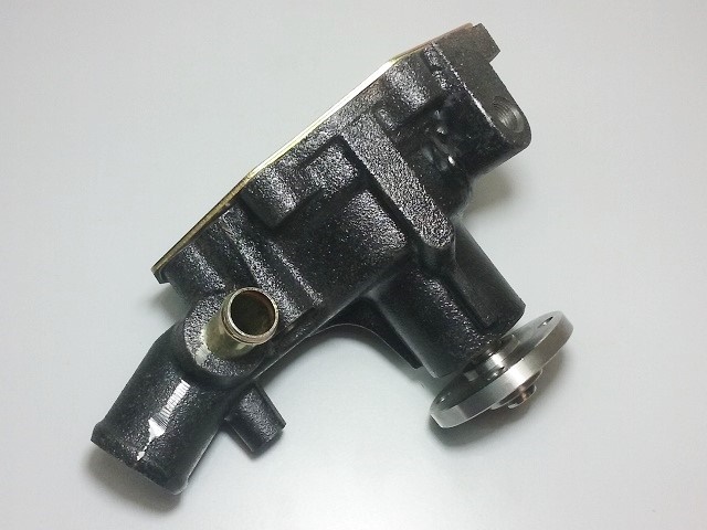 BOMBA DE AGUA ISUZU 4BA1 2.8 84-90 4BC2 3.3 84-89 4BE1 3.6 86- 4BG1 4.3 89-90 4BD1 3.9 84.93 MARCA NUK - foto 2