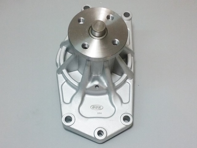 BOMBA DE AGUA MITSUBISHI CANTER 4D34 3.9 MARCA NUK - foto 2