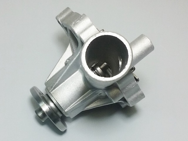 BOMBA DE AGUA MITSUBISHI GALANT L200 L300 4G52 2.0 G54B 2.6 4G32 1.6 MARCA NUK - foto 2