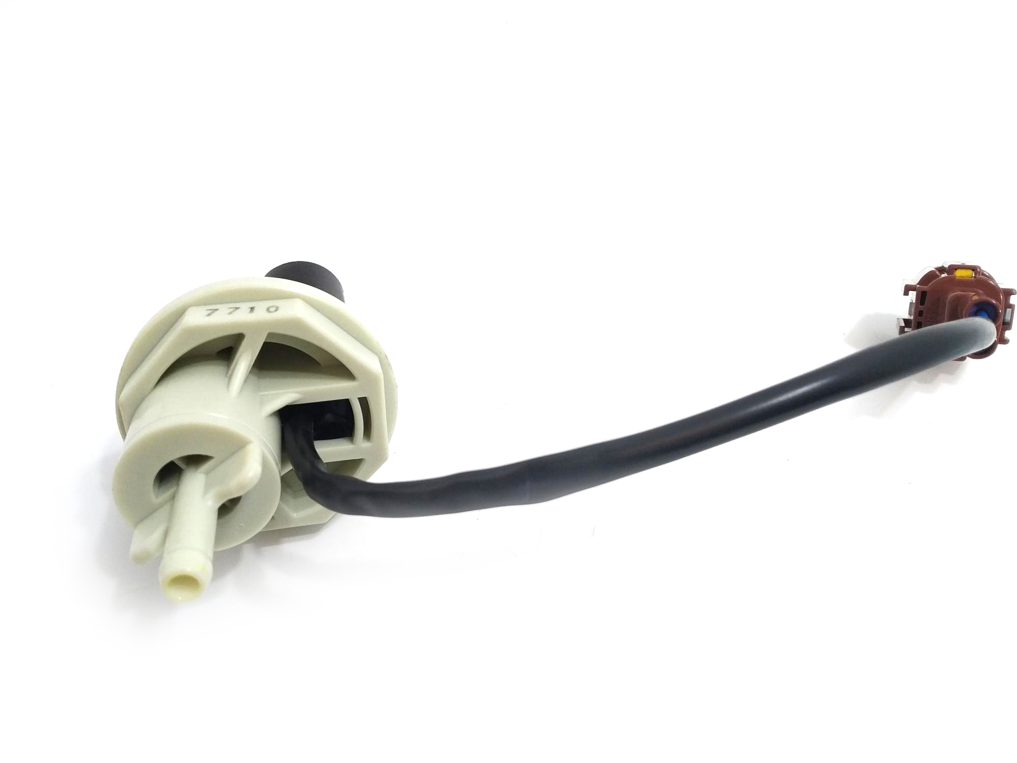 SENSOR AGUA EN COMBUSTIBLE  NISSAN PICKUP 97-03 (JAP) D22 AX DX - foto 2