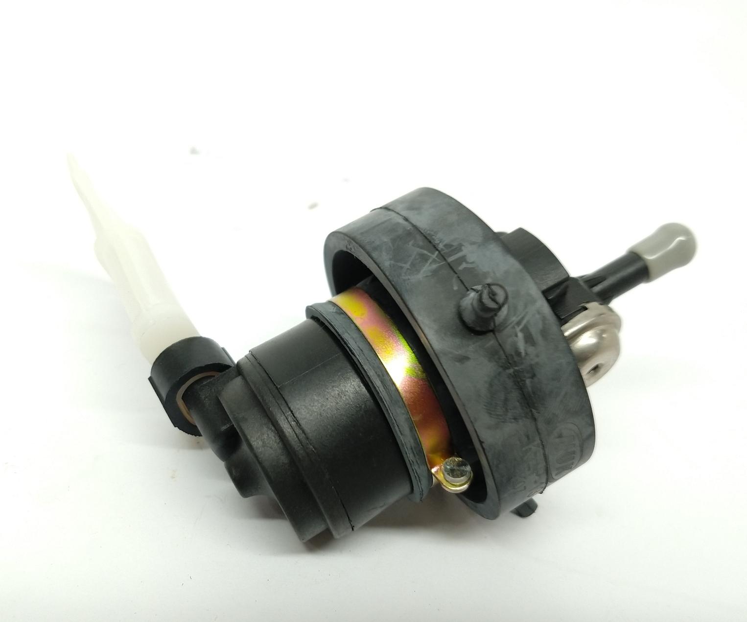 BOMBA COMBUSTIBLE  NISSAN SENTRA 90-95  1.6 CARB 8V - foto 3