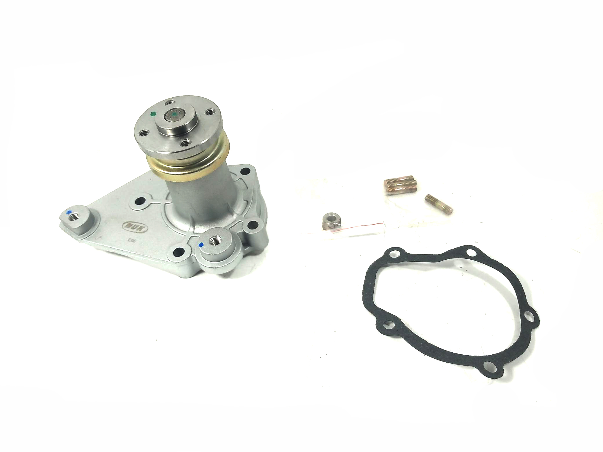 BOMBA DE AGUA SUZUKI JEEP ST90 F8B 0.8 BASE GRANDE MARCA NUK - foto 2