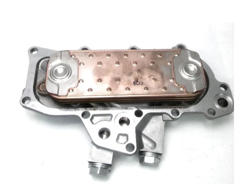 RADIADOR DE ACEITE COMPLETO  NISSAN PICKUP 97-03 (JAP) D22 AX DX - foto 2