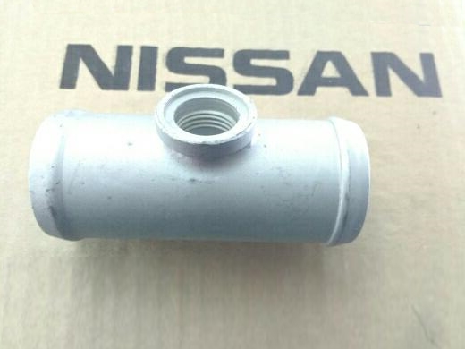 CONECTOR DE MANGUERA INFERIOR  NISSAN PICKUP 97-03 (JAP) D22 AX - foto 2