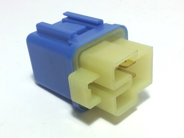 RELAY  NISSAN PATHFINDER 96-04  3.3 INY V6 - foto 3