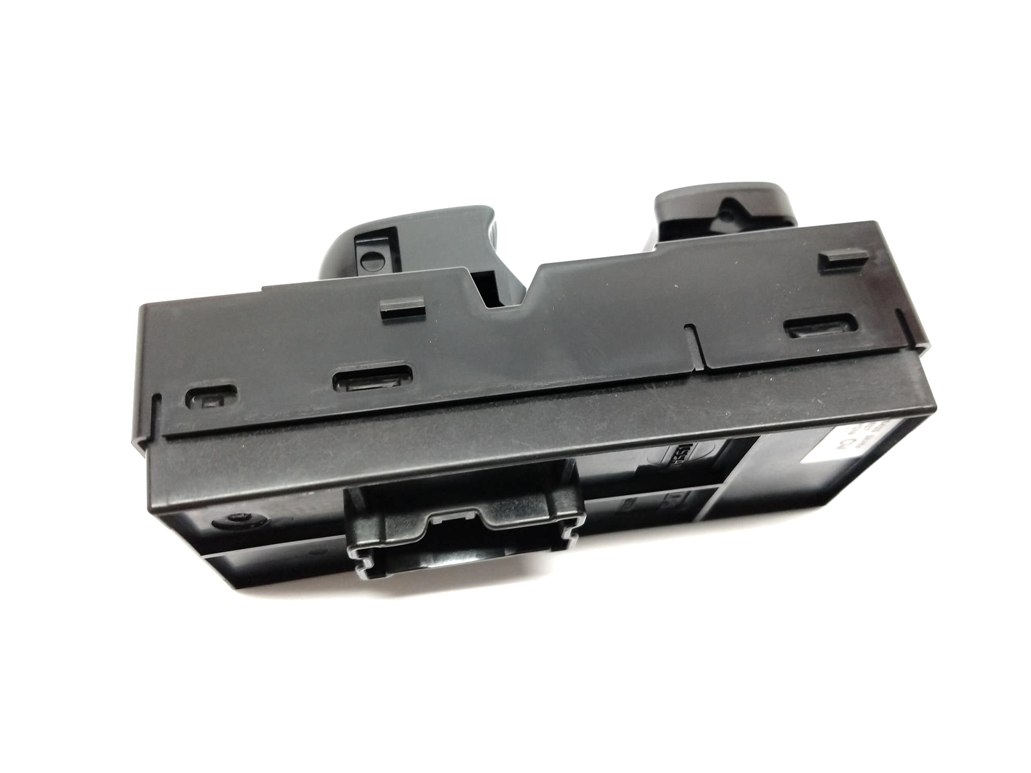 TECLA LEVANTA VIDRIO  NISSAN SENTRA 2015-2020  1.8 INY 16V DOHC - foto 3