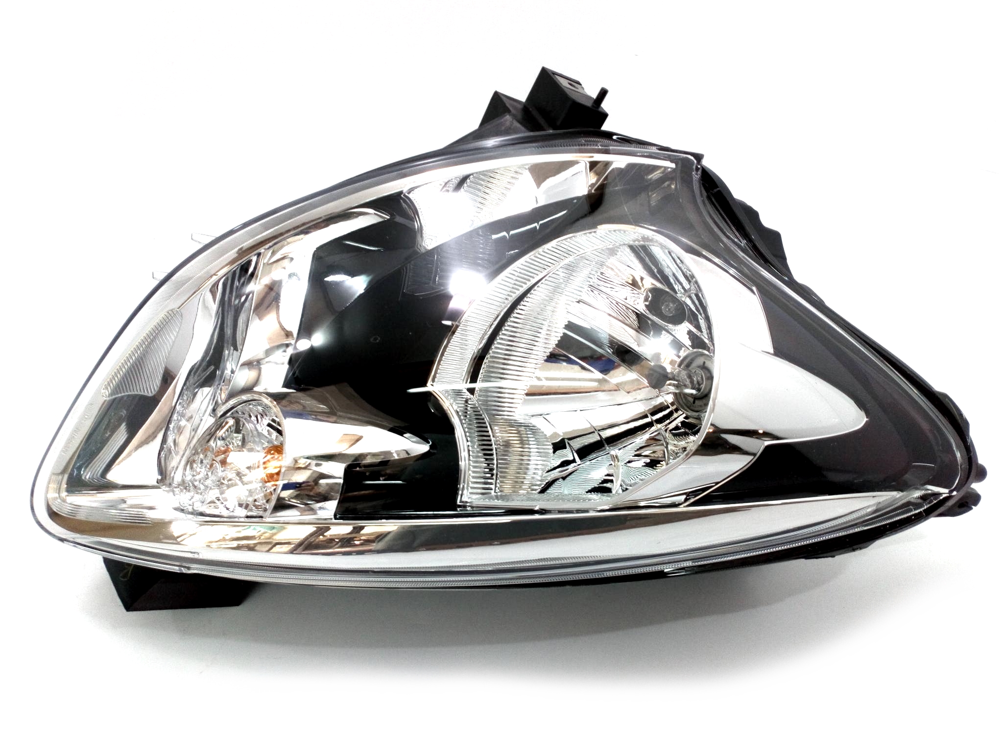 OPTICA DERECHA  NISSAN MARCH 12-   1.6 INY 16V DOHC
