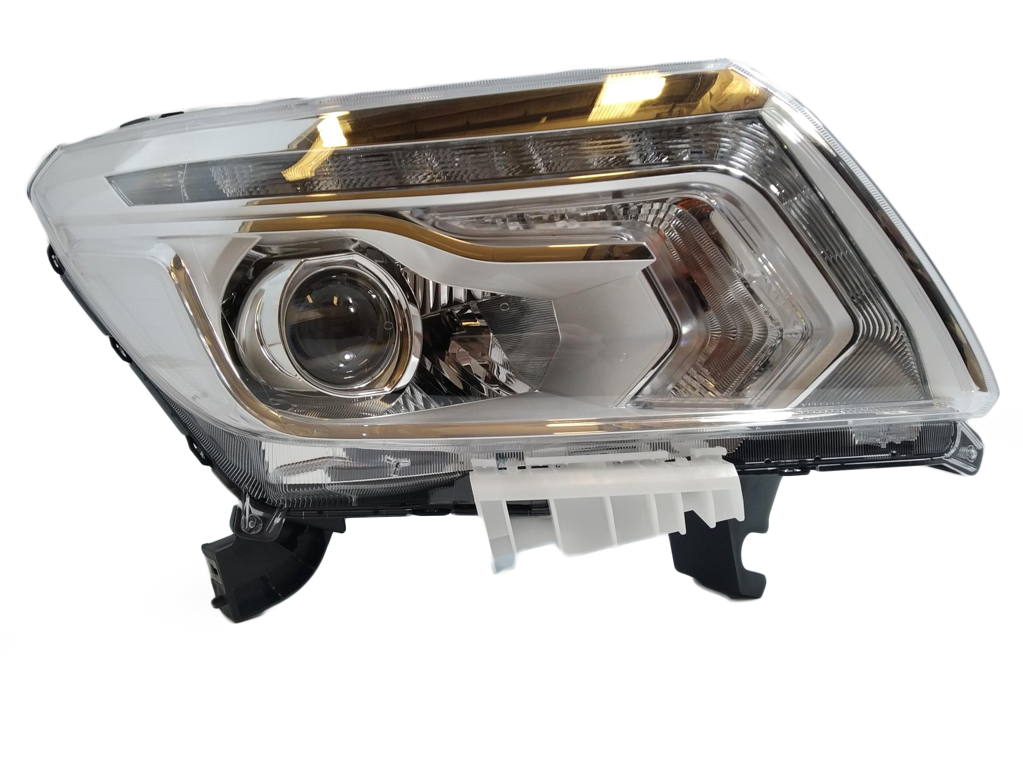 OPTICA DER  NISSAN FRONTIER NP300 16-19  2.3 SERIE YS