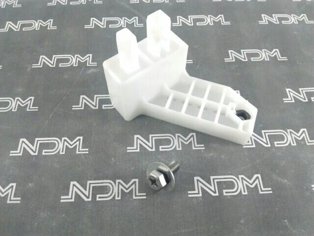 BRACKET ASSY-MOUNTING,HEA  NISSAN SENTRA 2015-2020  1.8 INY 16V