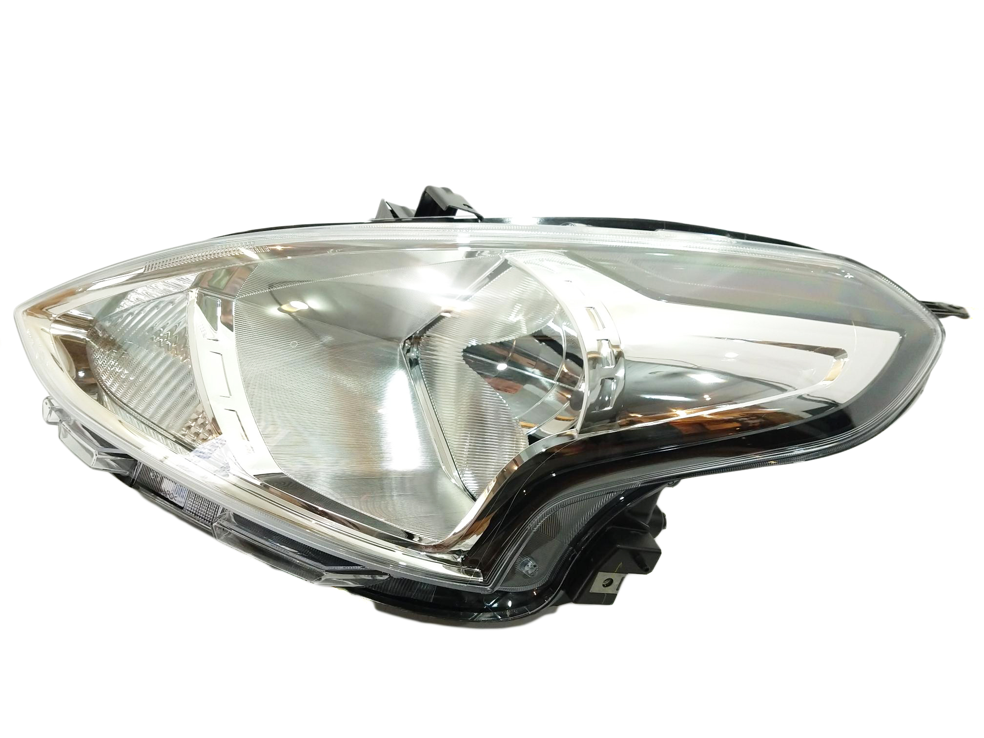 OPTICA IZQ  NISSAN VERSA 14-21  1.6 INY 16V DOHC