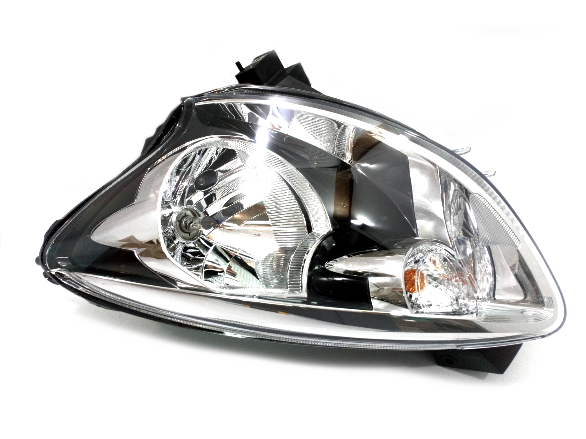 OPTICA IZQUIERDA  NISSAN MARCH 12-   1.6 INY 16V DOHC