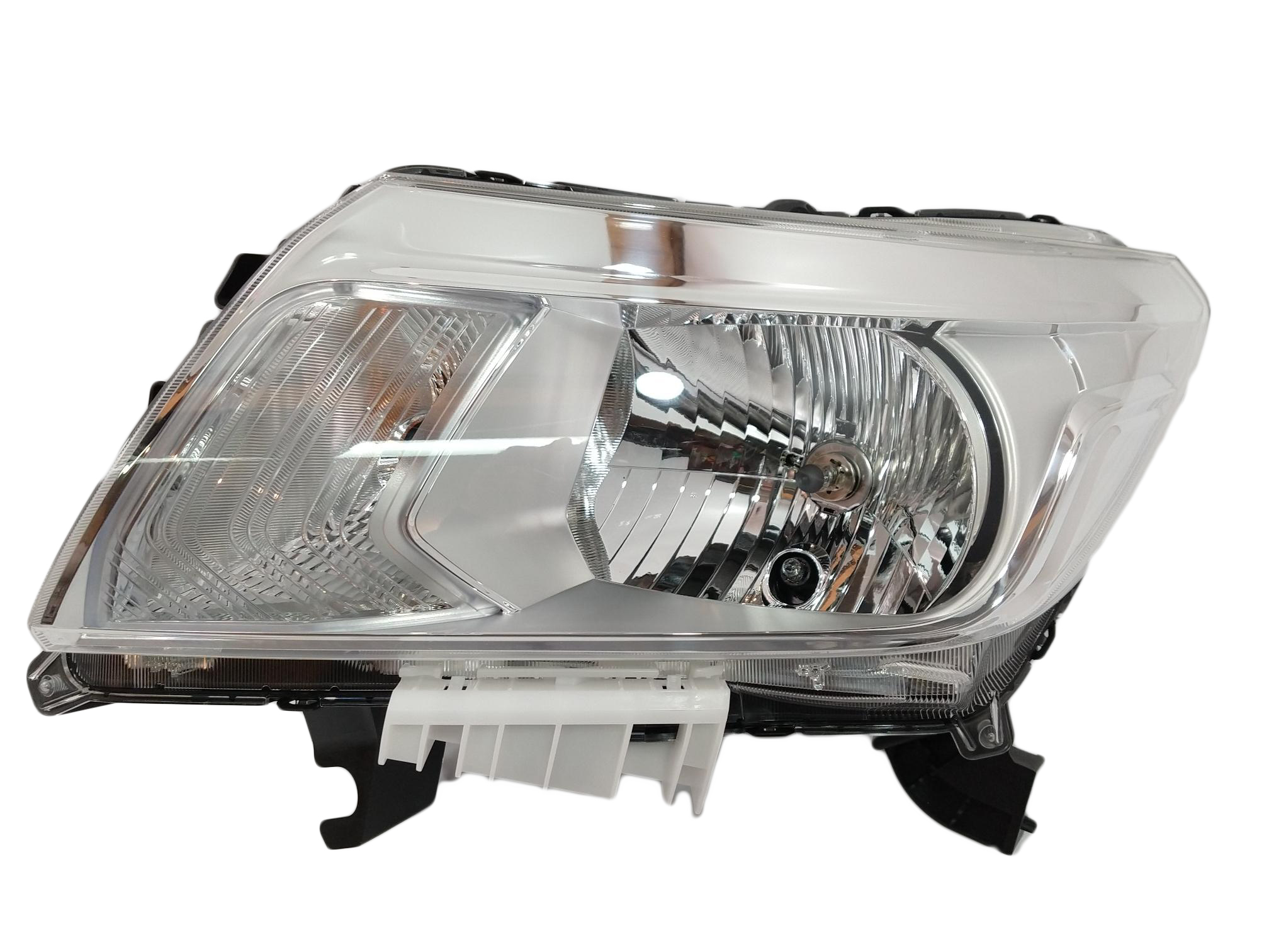 OPTICA IZQ  NISSAN FRONTIER NP300 16-19  2.3 SERIE YS - foto 2