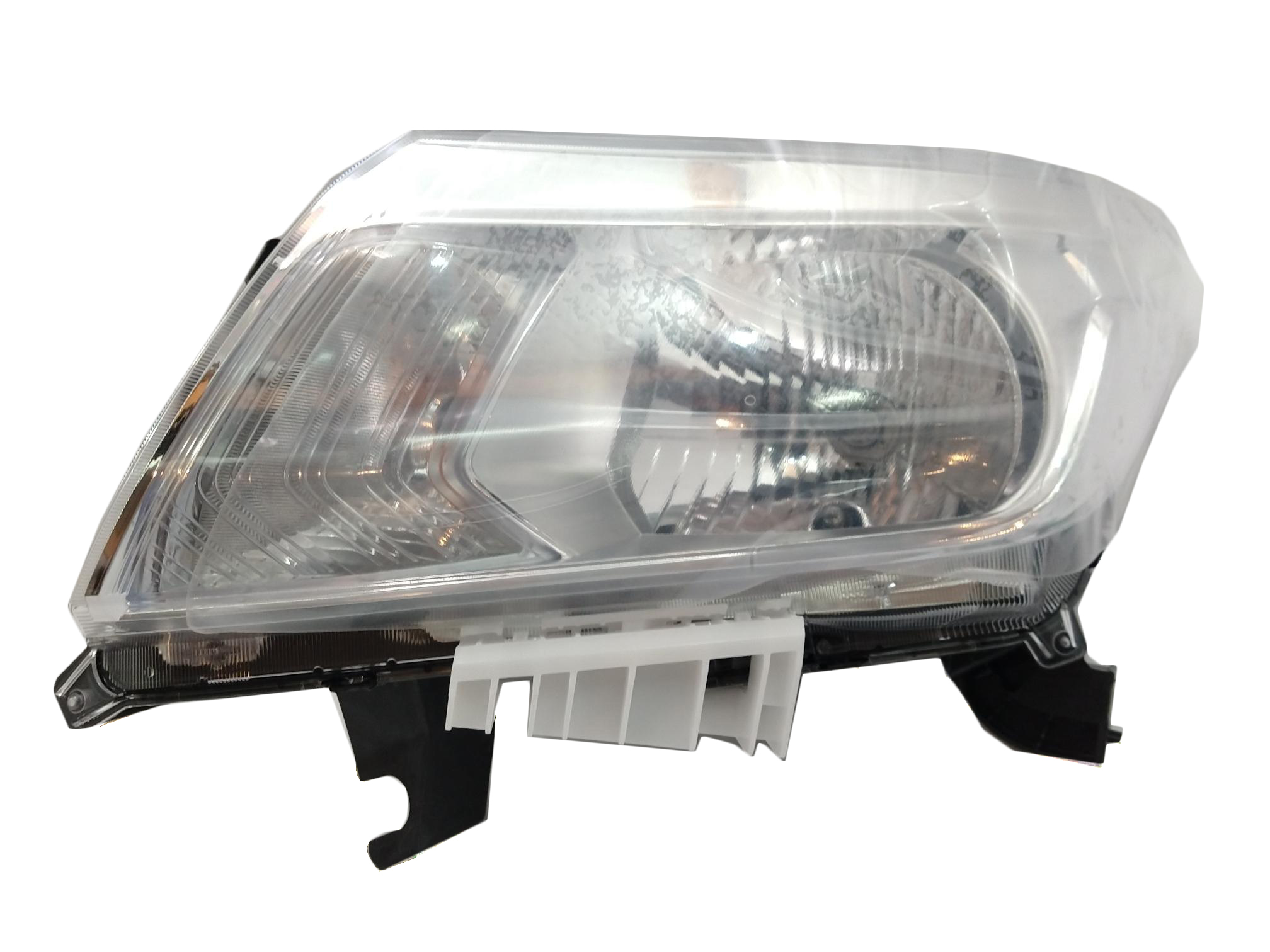 OPTICA IZQ  NISSAN FRONTIER NP300 16-19  2.3 SERIE YS