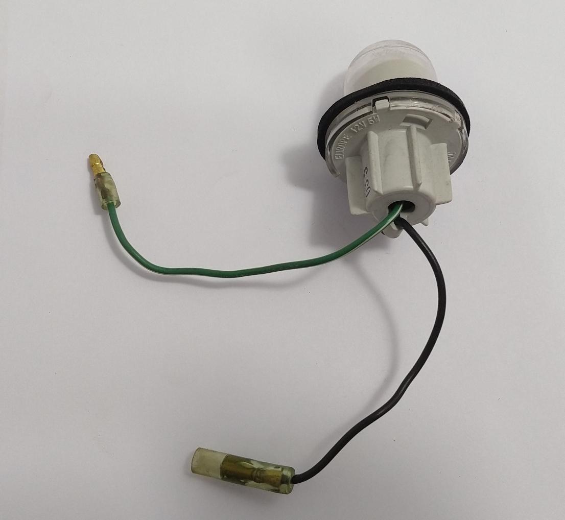 FARO DE PATENTE  NISSAN DATSUN 200L 78-81 2.0 CARB - foto 2
