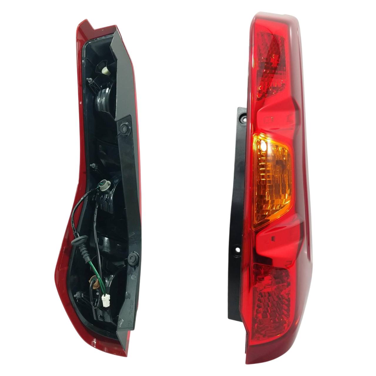 FARO TRASERO DER  NISSAN X-TRAIL 08-15 HASTA 2010 2.5 INY 16V DO