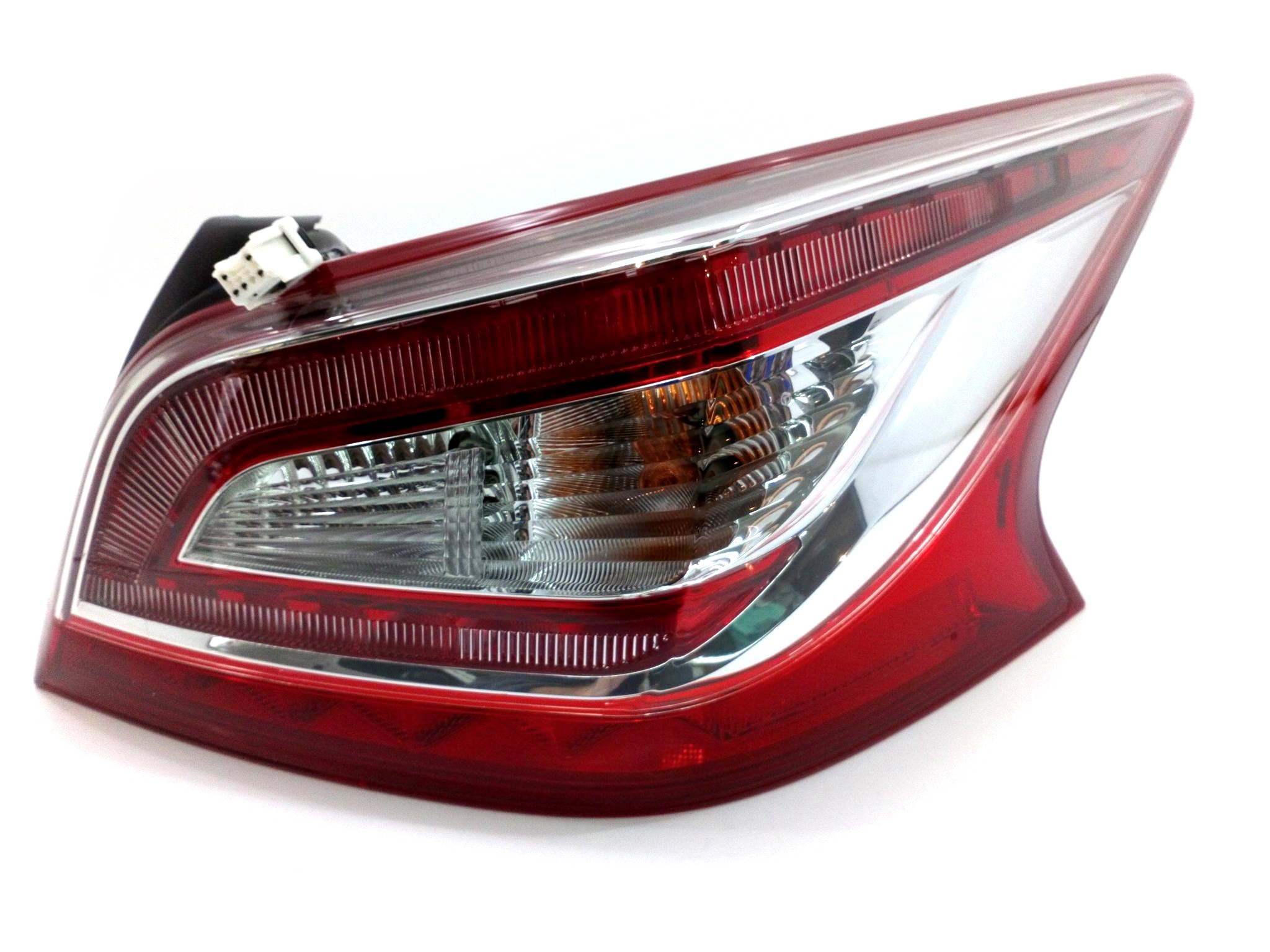 FARO TRASERO DER  NISSAN TEANA 12-  3.5 INY 24V DOHC V6 - foto 2