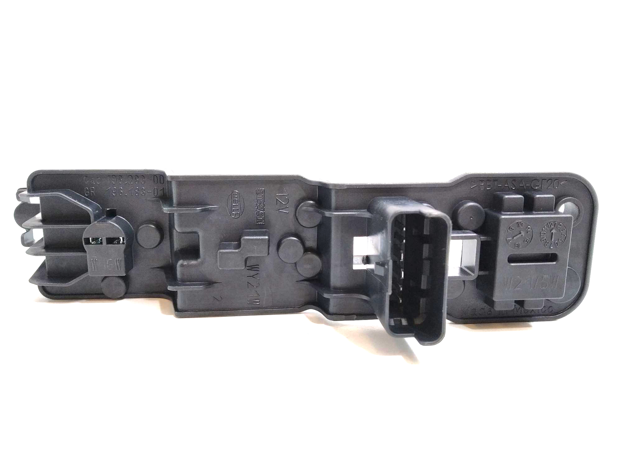 PORTA LAMPARA  NISSAN MARCH 12-   1.6 INY 16V DOHC - foto 5