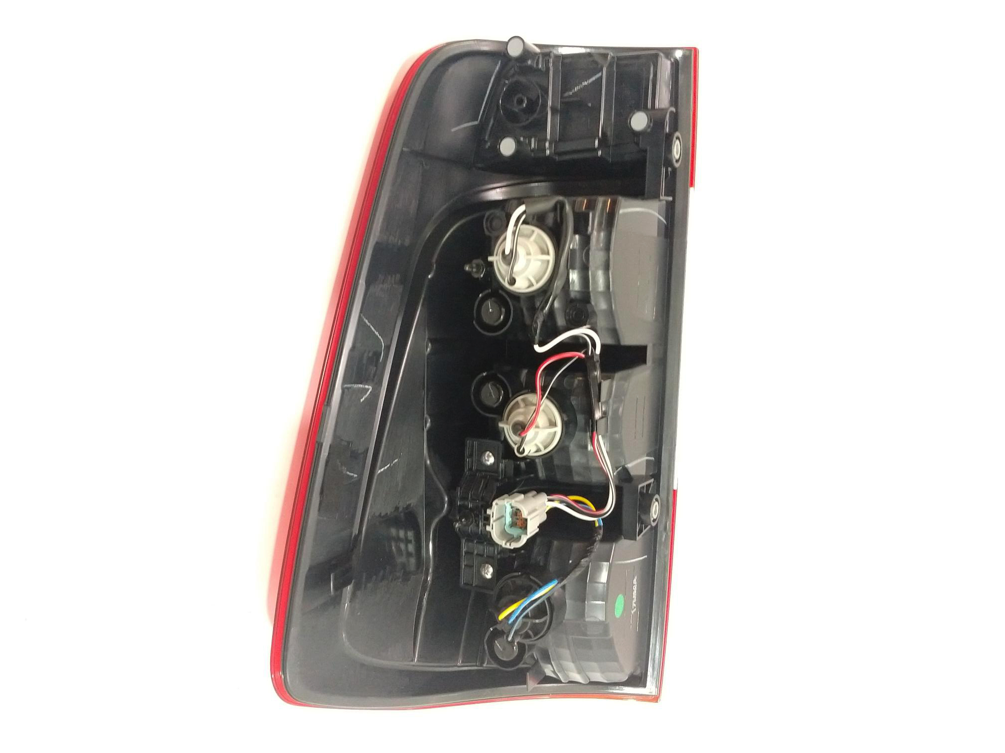 FARO TRASERO IZQ  NISSAN FRONTIER NP300 16-19  2.3 SERIE YS - foto 2