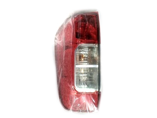 FARO TRASERO  NISSAN NP300 19-  2.3 SERIE YS