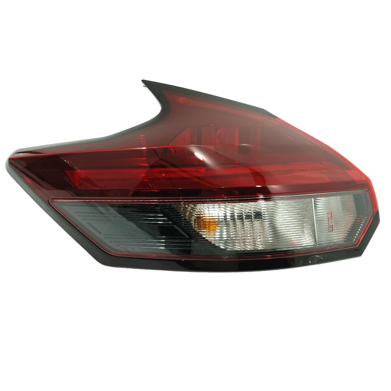 FARO TRASERO  NISSAN NISSAN KICKS 16-25  1.6 INY 16V DOHC