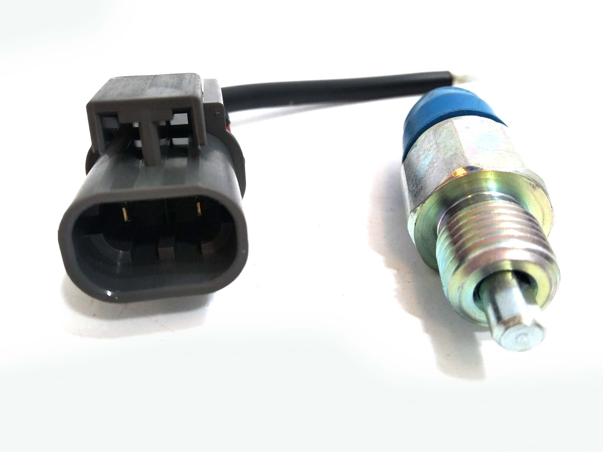BULBO MARCHA ATRAS  NISSAN FRONTIER 09-15  2.5 DIESEL TURBO INT - foto 3