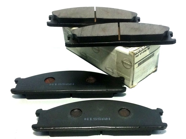 JGO PASTILLAS DE FRENO DEL  NISSAN PATHFINDER 87-95  3.0 INY V6