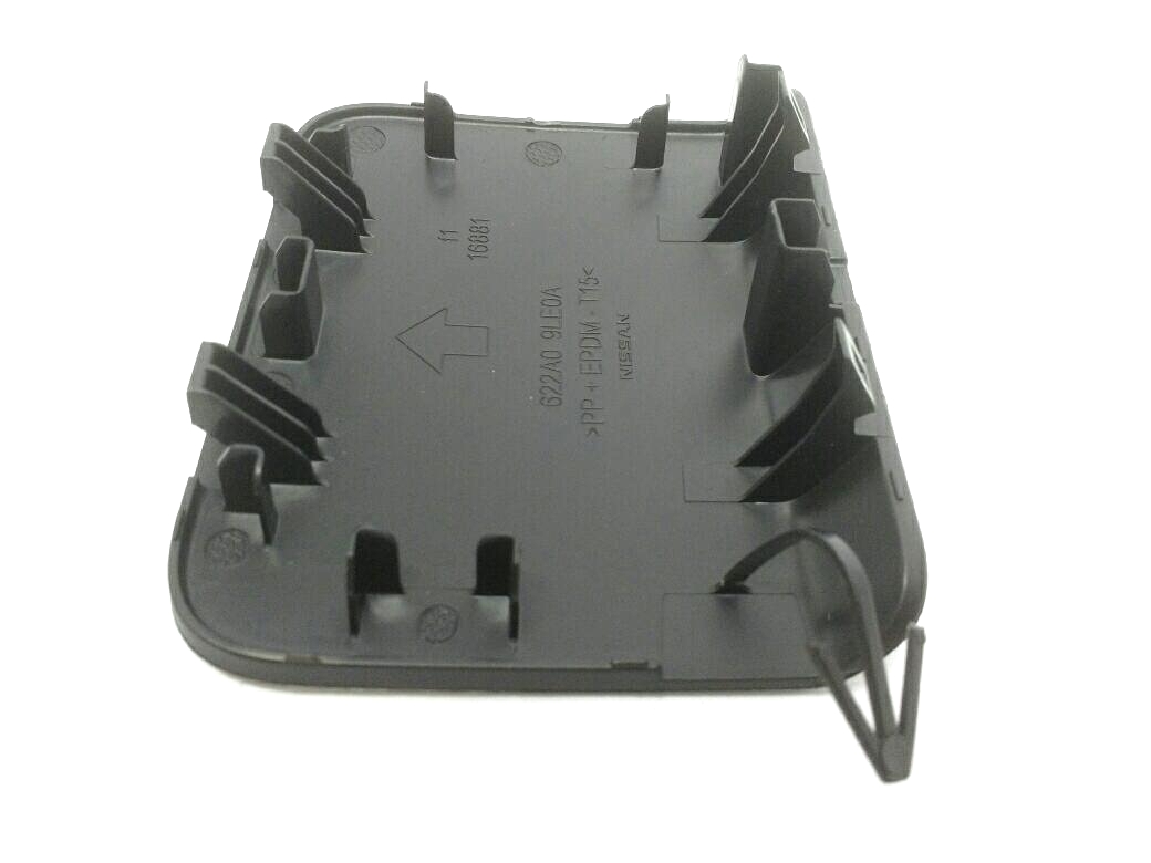 TAPA GANCHO REMOLQUE DEL  NISSAN MARCH 12-  13- 1.6 INY 16V DOHC - foto 2