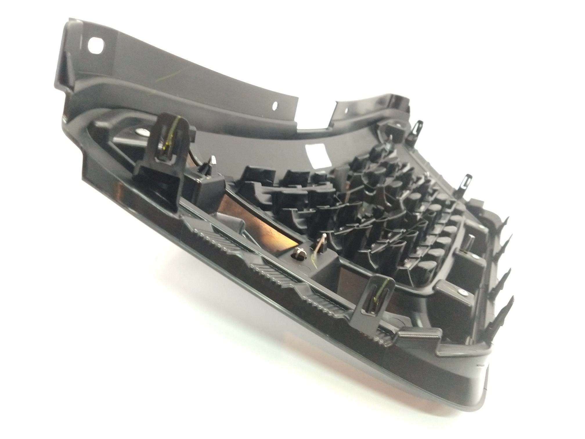 GRILLA RADIADOR  NISSAN NISSAN KICKS 16-25  1.6 INY 16V DOHC - foto 3