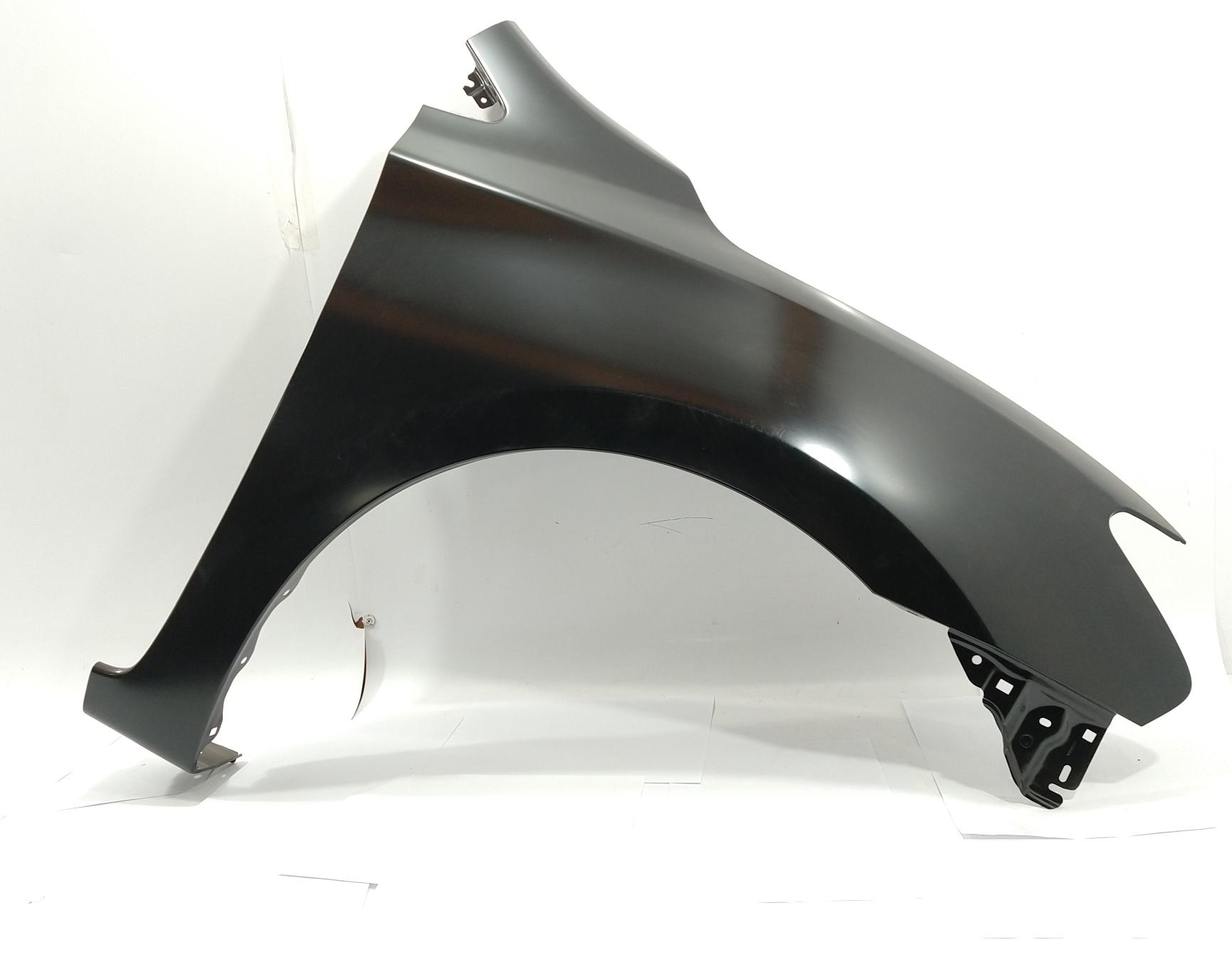 GUARDABARRO DELANTERO DER  NISSAN SENTRA 2015-2020  1.8 INY 16V