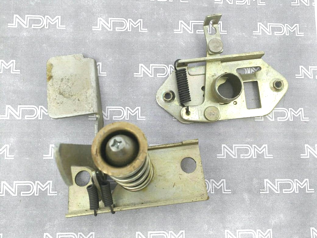 TRABA DE CAPOT  NISSAN DATSUN 180B 77-80  1.8 CARB SERIE L - foto 4