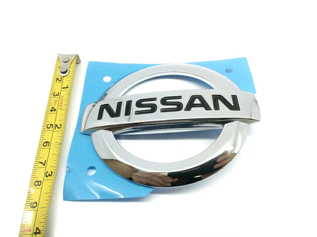 EMBLEMA DE CAPOT  NISSAN FRONTIER BRA 03-08  2.8 DIESEL TURBO CO