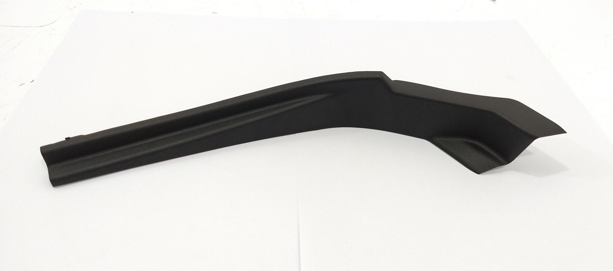MOLDURA BAJO PARABRISAS  NISSAN SENTRA 2015-2020  1.8 INY 16V DO