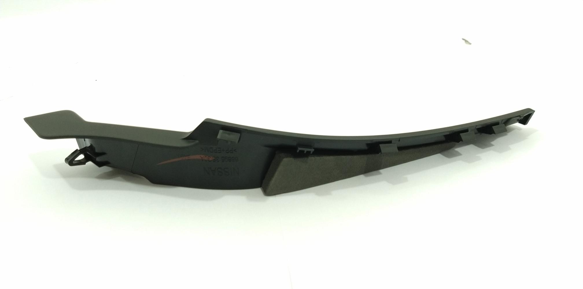 MOLDURA BAJO PARABRISAS  NISSAN SENTRA 2015-2020  1.8 INY 16V DO - foto 2