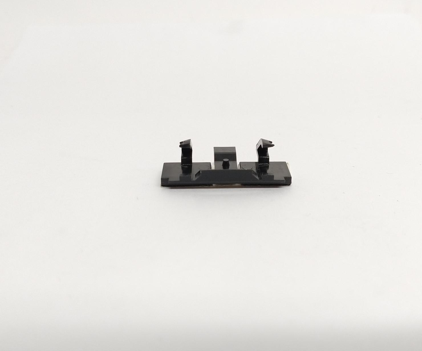 CLIP  NISSAN DATSUN 200L 78-81  2.0 CARB - foto 2