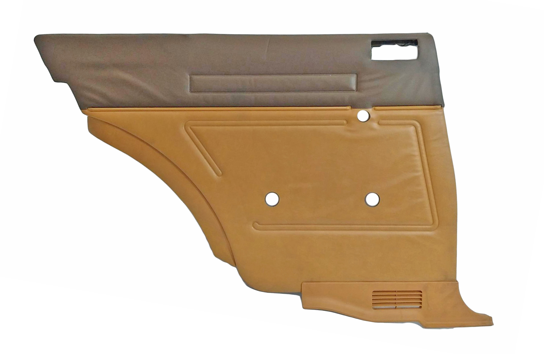 TAPIZADO DE PANEL TRASERO IZQUIERDO  NISSAN DATSUN BLUEBIRD 80-8