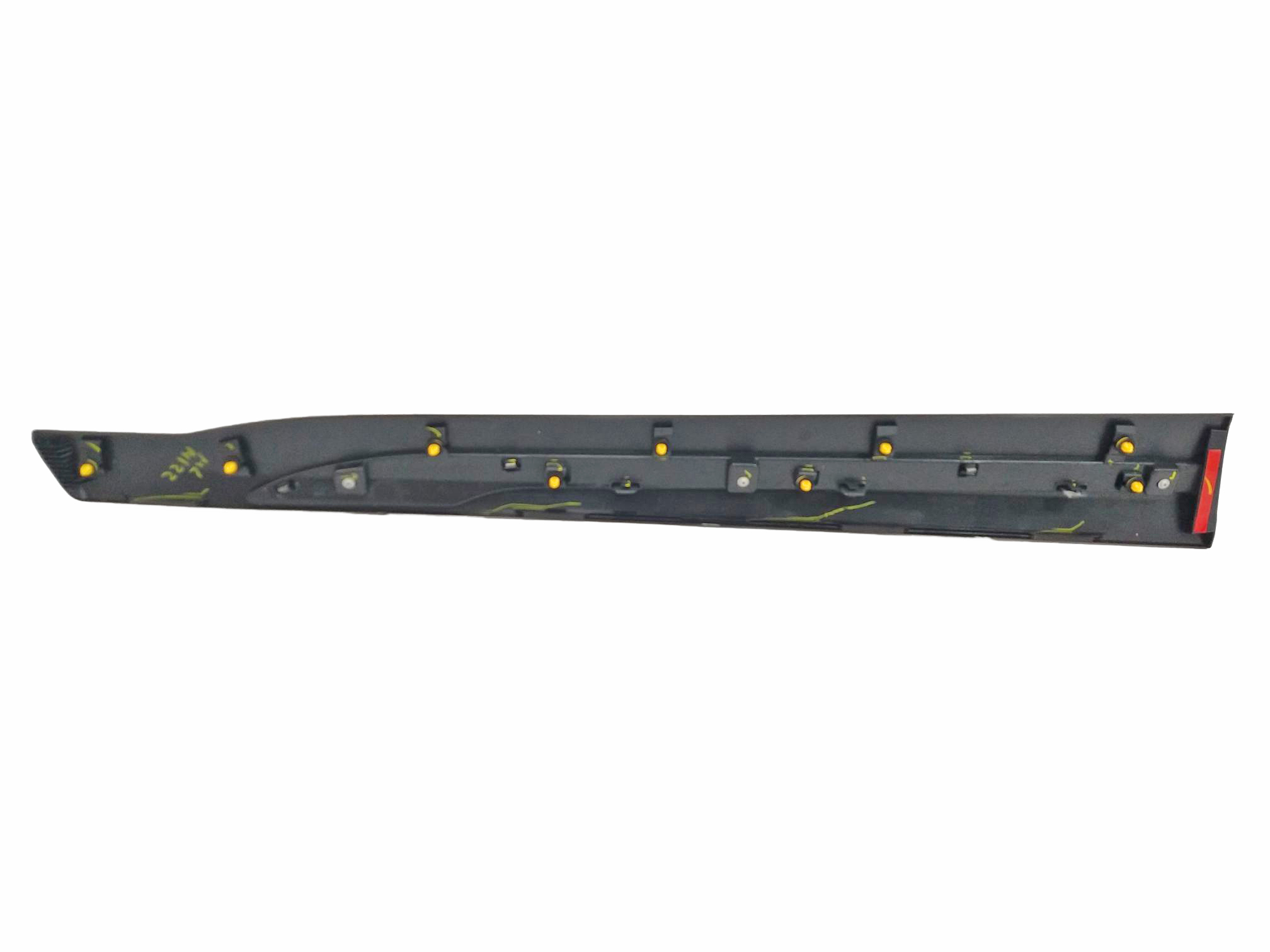 MOLDURA LATERAL DEL DER  NISSAN NISSAN KICKS 16-25  1.6 INY 16V - foto 2