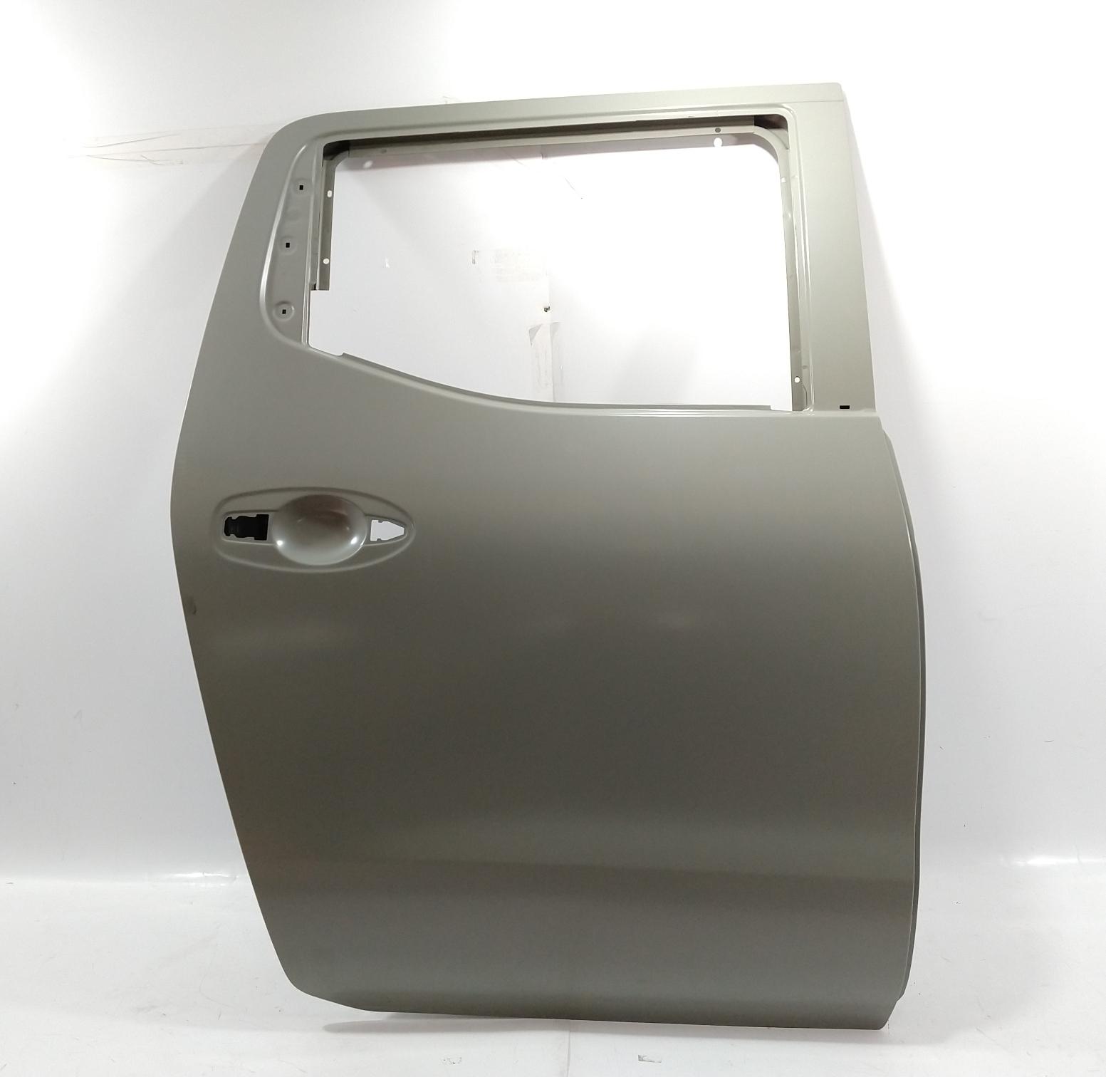 PUERTA TRASERA  NISSAN NP300 19-  2.3 SERIE YS