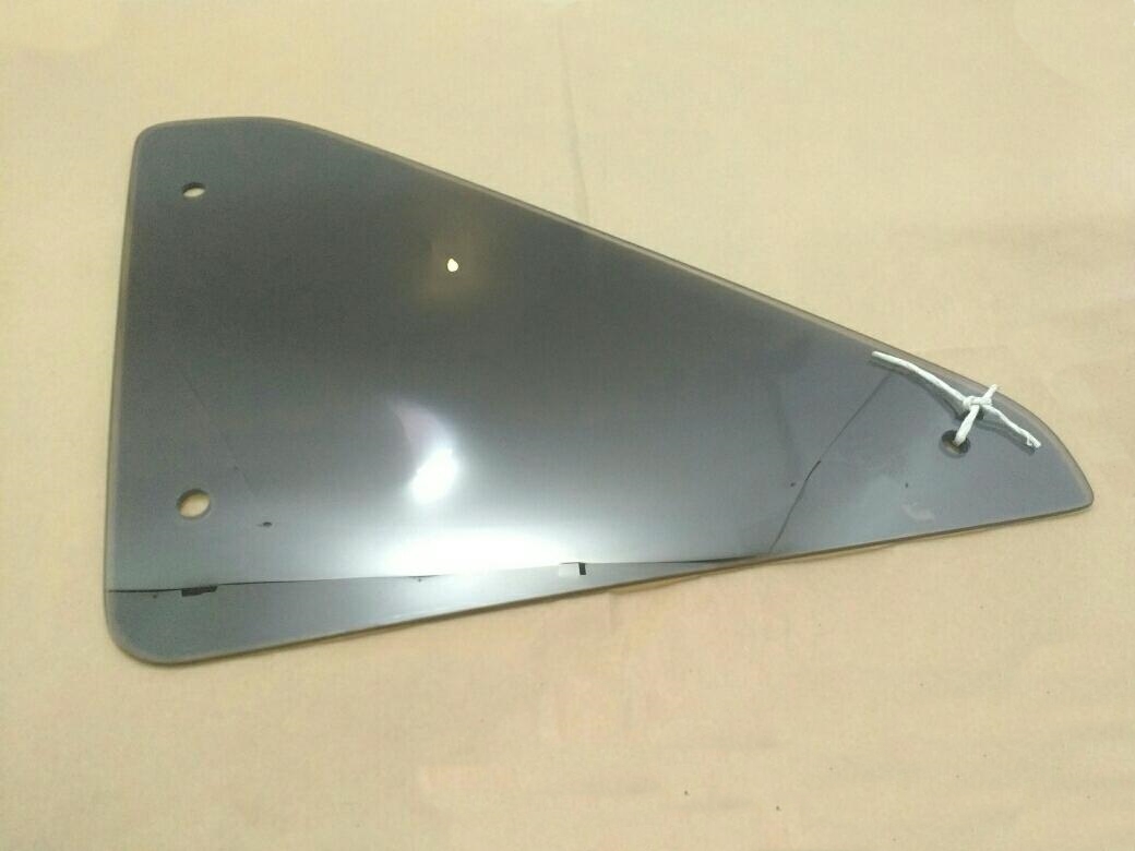 VIDRIO FIJO PUERTA TRAS DER  NISSAN PATHFINDER 96-04  3.3 INY V6
