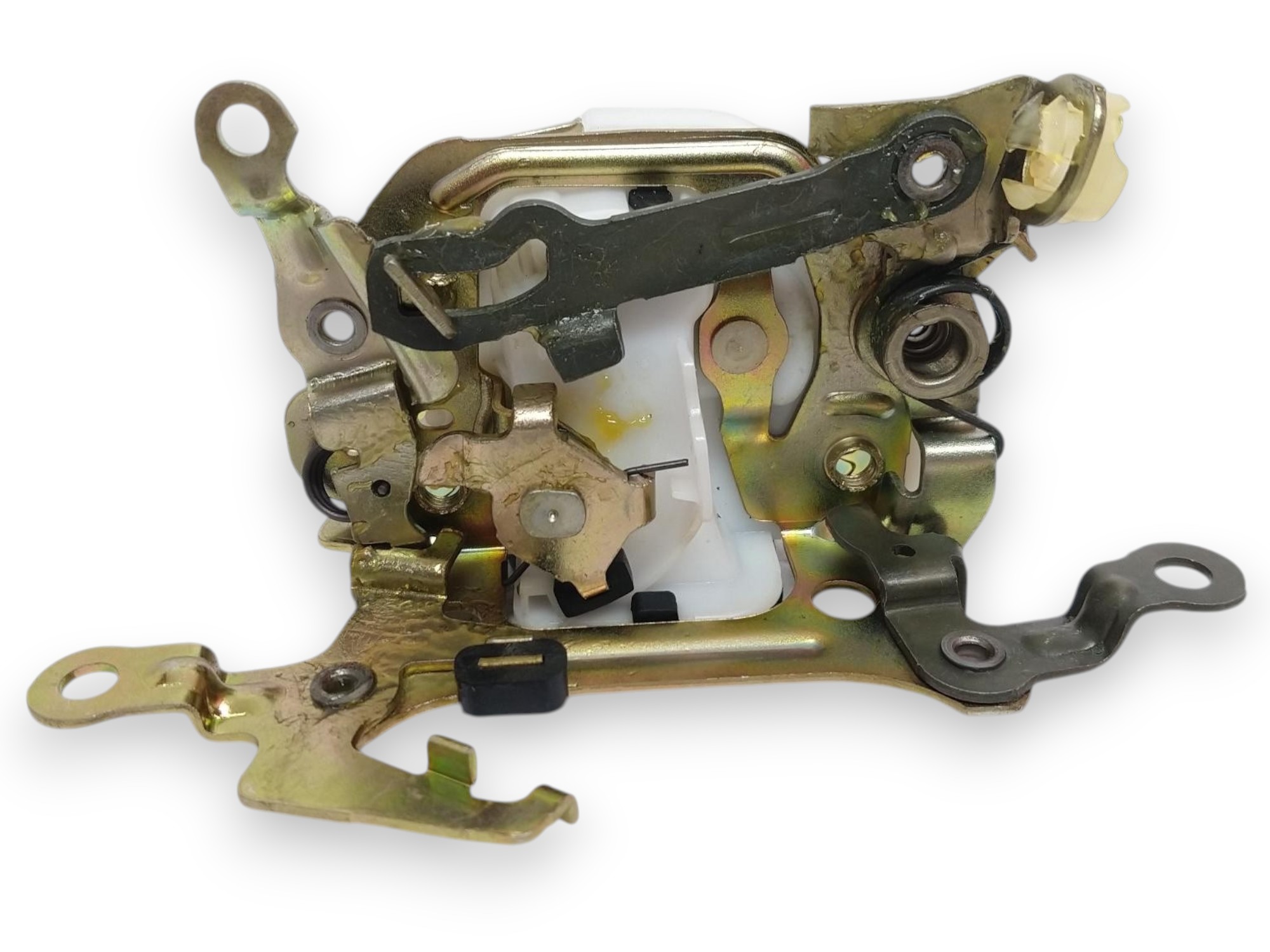CERRADURA DE PUERTA TRASERA  NISSAN PICK UP 86-02 D21  2.4 CARB - foto 2