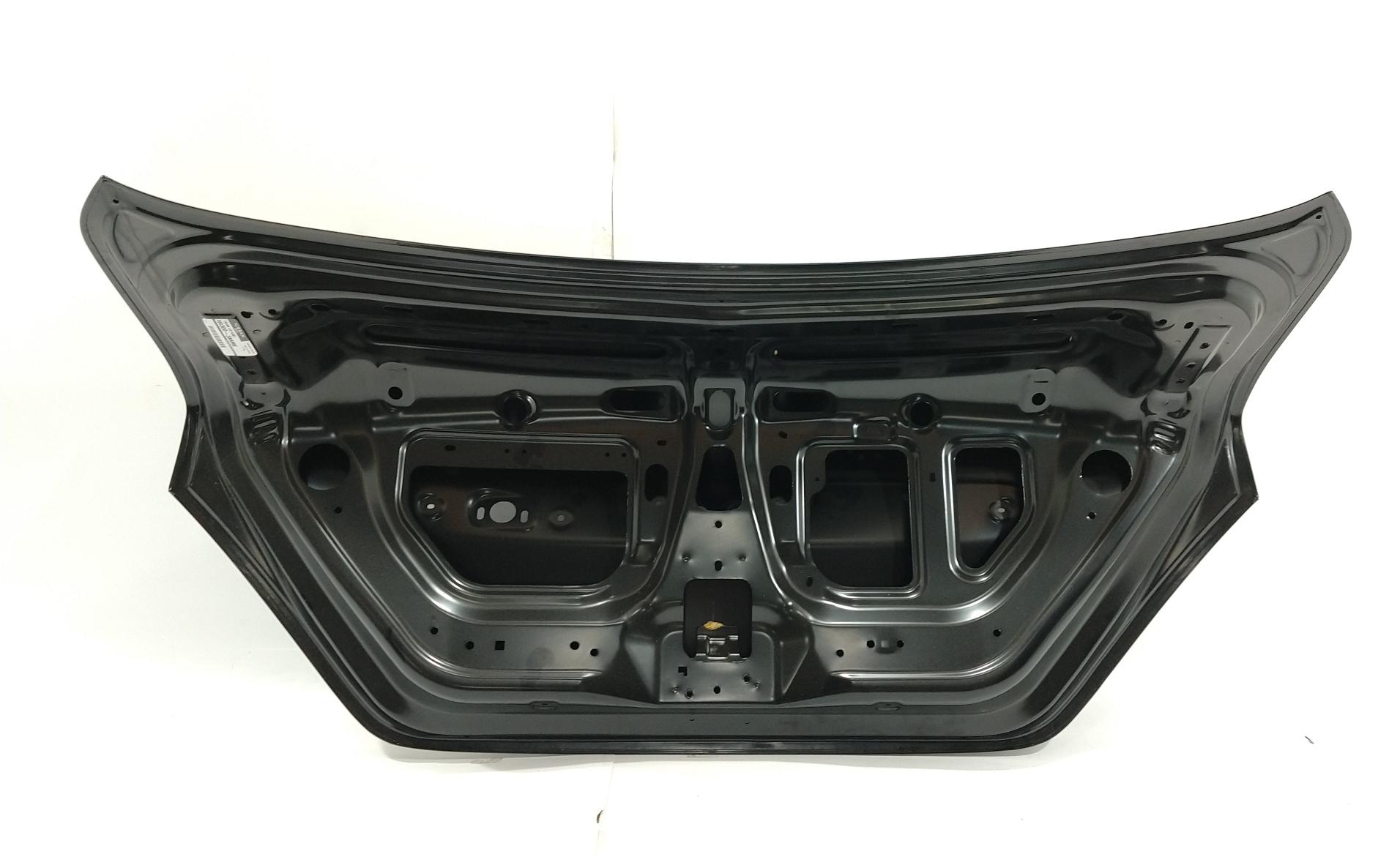 TAPA BAUL  NISSAN VERSA 14-21  1.6 INY 16V DOHC - foto 2
